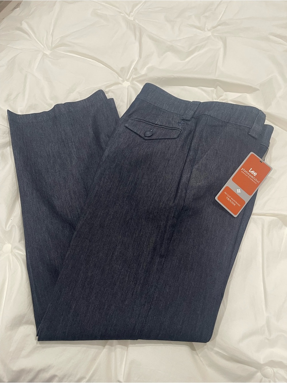 Lee Women’s Straight Jeans in Dark Blue